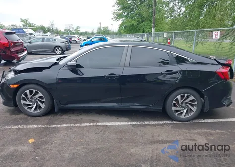 2016 Honda Civic Ex z USA, uszkodzony, nr VIN 19XFC2F70GE002043